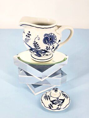 Blue Danube Blue Onion Pattern Creamer w/Extra Lid Japan Blue & White Fine China
